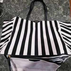 Victoria's Secret tote